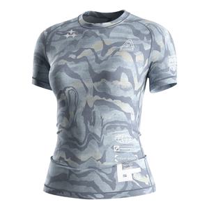 Camiseta de Protección Solar para Mujer, Hecha de Tela Elástica Ligera, Proporciona Protección Solar Superior y Rendimiento Flexible al Aire Libre - Product Image 1