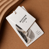 Étiquettes de vêtements à texture coquille d'œuf avec code-barres, perforation anti-contrefaçon et cordon pour accessoires vestimentaires personnalisés avec logo