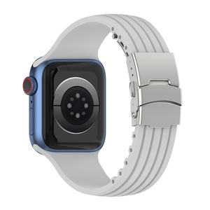 Nouveau bracelet en silicone pour Apple Watch Series, bracelet intelligent en silicone de sport, tendance et décontracté - Product Image 5