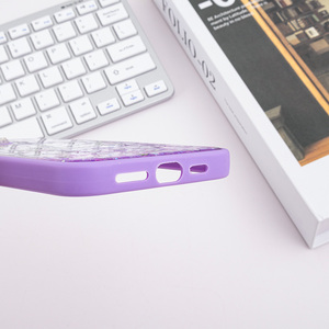 <span class=keywords><strong>Coque</strong></span> de téléphone design en carton avec bracelet de perles pour <span class=keywords><strong>iPhone</strong></span> 17 16 15 Diamond Glitter Fancy Mobile Covers pour dames Vente en gros - Product Image 5