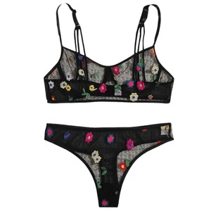 Nuevo conjunto de dos piezas de lencería sexy estilo europeo y americano, conjunto de camisón con encaje, moderno y cómodo. - Product Image 5