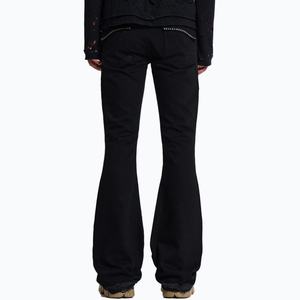 กางเกงยีนส์ทรงบูทคัทสีดำล้วนแบบสั่งทำพิเศษสำหรับผู้ชาย สไตล์ลำลอง กระเป๋าแต่งหมุด ผ้าเดนิมคอตตอน 100% ทรงเข้ารูป - Product Image 4