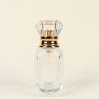 Bouteille en Verre Transparent Carrée à Couleur Dégradée 30 ml 50 ml, avec Pompe, pour Sérum, Lotion, Crème Visage et Parfum – Vente en Gros