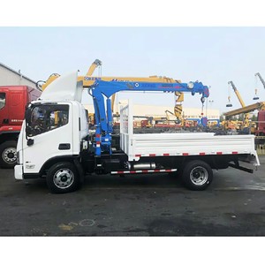 Camion-grue FOTON 4x2, camion-grue de 3 tonnes, 4 tonnes, 5 tonnes, grue à flèche droite hydraulique pour la construction - Product Image 5