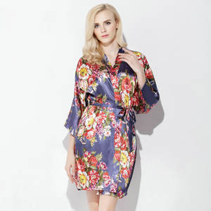 Kimono Ropa de dormir Tallas grandes Vestido de <span class=keywords><strong>noche</strong></span> Estampado floral Batas de satén de seda Camisón de mujer Vestido de Albornoz de <span class=keywords><strong>una</strong></span> pieza - Product Image 5