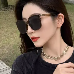 Portable Folding Foldable Wholesale Polarized Classic Fashion Ladies Vintage Sun Glasses Brand Trendy Sunglasses