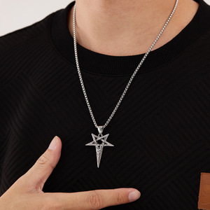 Collier pendentif œil <span class=keywords><strong>du</strong></span> <span class=keywords><strong>diable</strong></span> <span class=keywords><strong>pentagramme</strong></span> viking en acier inoxydable vintage hip hop, bijoux pour hommes - Product Image 2