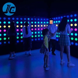 Phổ biến tương tác đẩy dẫn ánh sáng nút trò chơi thể thao cho xây dựng đội ngũ kích hoạt phòng trò chơi trong sân bay hoặc vườn dịp - Product Image 2