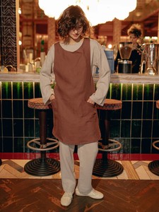 Tablier de cuisine en lin lavé à la pierre, réversible, fait main, avec poches et bretelles croisées, color block - Product Image 1