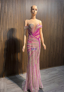 Robe moulante en soie sans manches de luxe avec strass haut de gamme, coupe élégante et ajustée pour femmes au Vietnam - Product Image 4