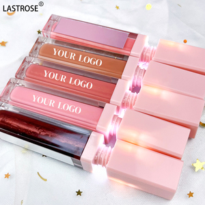 Brillo Labial LED de 7.5 ml de Marca Privada al por Mayor, Brillo Labial Líquido Vegano Brillante con Luz LED y Espejo - Product Image 1