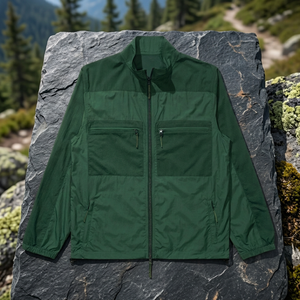 Veste décontractée zippée pour homme en toile verte imperméable et coupe-vent, col montant, pour activités sportives en extérieur, collection automne, avec logo frontal - Product Image 4