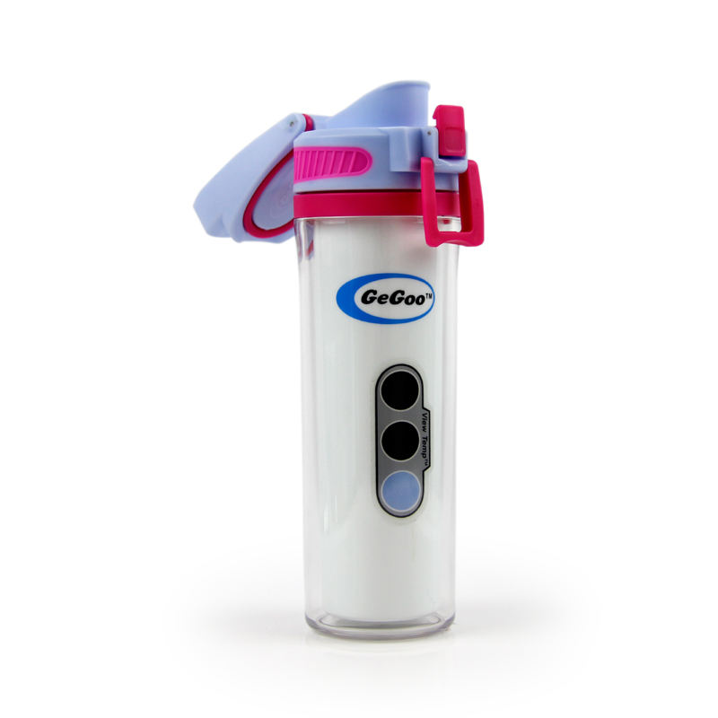 สีชมพูและสีขาว