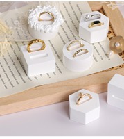 Accessoires créatifs Accessoires de rangement en plâtre Anneau blanc Présentoir Porte-bague pour bijoux