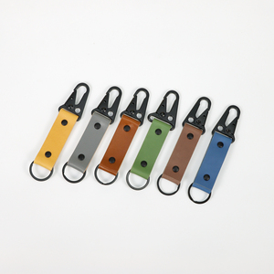 New Arrival Personalized Key Rings Waterproof Keychain With Hook Durable Material Engraved Leather Keychain for Anniversary Gift