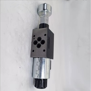 Remplacement du contrôleur directionnel D1VW001CNJEE93XG013 par le D1VW002ENJEE93XG013 hydraulique D1VW030BNJEE93XG013 - Product Image 4