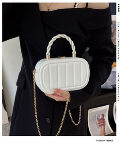 Nuevo Bolso de Mano Cuadrado Mini con Cadena en Relieve Estilo Coreano para Mujer, Bolso de Hombro Cruzado de Lujo con Textura - Product Image 5