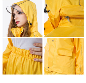 Veste et <span class=keywords><strong>pantalon</strong></span> imperméables en polyester PVC jaune, épais et résistant, fabriqués sur mesure en usine, avec capuche amovible et réflecteurs de sécurité - Product Image 4