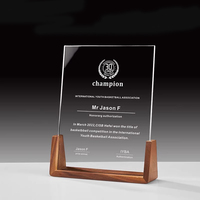 Trophée de plaque de récompense en verre Simple clair avec base en bois imprimé UV poli Médailles de médaille de cristal bon marché Artisanat