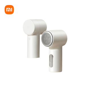 Removedor de pelusas portátil con mango delgado y cepillo de limpieza para ropa, carga USB automática, diseño minimalista - Product Image 1