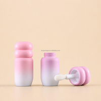 Fabricants de tubes de gloss à lèvres mignons à grande brosse, emballage unique pour maquillage, conteneur de 4 ml, vente en gros, impression de logo personnalisée, cosmétique