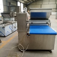 Nouvelle Ligne de Production Commerciale Automatique de Machines à Déposer les Biscuits et Gâteaux avec Injection Miniature et Système de Coulée