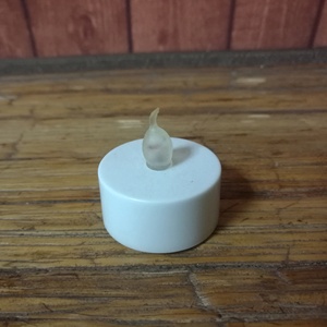 CVHOMEDECO. Set di 12 <span class=keywords><strong>Tealight</strong></span> a LED senza fumo con tremolio bianco caldo a batteria con Timer per decorazioni per interni/esterni - Product Image 3