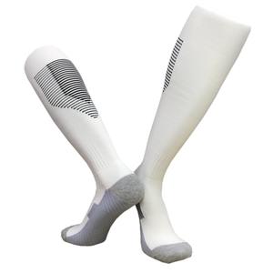 2024 Nieuwe Ontwerp Trendy Fluffy Zweet-Absorberende Lange Buis Polyester Compressie Voetbal Sokken Voor Mannen - Product Image 3