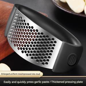 Presse-ail manuel en acier inoxydable, outil de cuisine pour hacher, émincer et préparer les aliments - Product Image 3