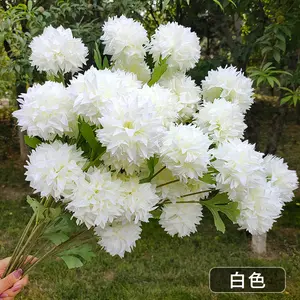 Vente en gros fleur artificielle 3 têtes boule de chrysanthème boule d'oignon en cristal décoration intérieure florale de mariage