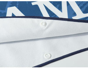 Serviette de poncho de plage de luxe pour enfants imprimée sur mesure à capuche <span class=keywords><strong>en</strong></span> microfibre douce à séchage rapide et antimicrobienne pour les enfants - Product Image 5