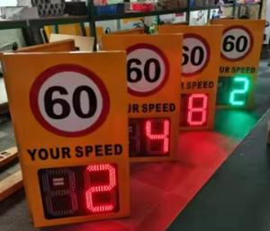 Panneau de signalisation de vitesse radar solaire LED rouge et blanc avec alimentation électrique - Product Image 6