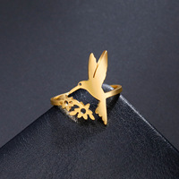 Offre Spéciale : Bague Ajustable en Acier Inoxydable Doré avec Oiseaux, Fleurs et Feuilles – Motif Colibri Mignon pour Femme