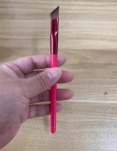 HMU – brosse à sourcils carrée multifonction et pinceau anti-cernes en toile lisse Alori - Product Image 4