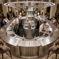 Comptoir de bar à cocktails circulaire moderne de luxe en acier inoxydable, poste de travail de barman avec unité de condensation, rail de service rapide et compartiment à glace 360