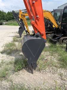 Excavatrice sur chenilles Hitachi Zaxis 70 d'occasion, prête à l'emploi, petite pelle pour l'aménagement paysager et les travaux de terrassement à petite échelle - Product Image 4