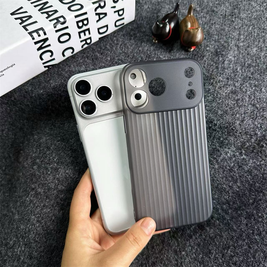 Noir transparent
