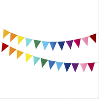 Hochwertige neue benutzer definierte Festival handgemachte Wollfilz Ornamente mit verschiedenen Formen Filzball Girlanden für Party Home Decoration