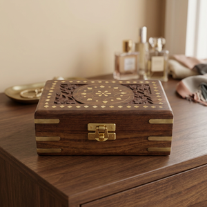 Premium Handcrafted Sheesham Wood <b>Decorative</b> <b>Box</b> With Rich Natural Grain Smooth Finish Stylish <b>Storage</b> Container <b>For</b> Home Décor - Product Image 1