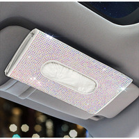 Kit créatif pour accessoires intérieurs de voiture : pare-soleil et boîte à mouchoirs suspendus, ornés de cristaux scintillants et finition en cuir