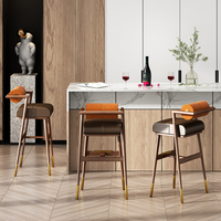Chaise de bar moderne de style nordique, en bois massif, avec accoudoirs, pieds en métal doré, tabouret de bar pour comptoir de cuisine, chaise haute, tabouret, Émirats arabes unis