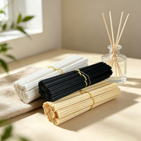 Bâtonnets de rechange pour diffuseur de parfum en fibre de polyester noir et blanc de 3 mm x 20 cm avec fibres durables pour la maison