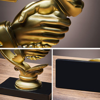 Décoration d'intérieur : Sculpture en résine de modèle de main, figurine de luxe pour la maison et le bureau, ornements, cadeaux, artisanat en résine