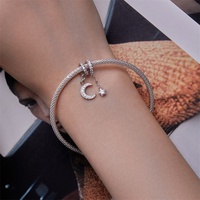 Nouveautés bracelet de créateur exclusif 2023 charme en gros enfants bijoux gland décorer personnalisé lune et étoile charmes