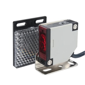 Capteur de proximité photoélectrique hautement rétroréfléchissant pour la détection en automatisation industrielle - Product Image 1