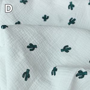 Tissu en <span class=keywords><strong>mousseline</strong></span> de coton à double couche froissé imprimé et lavé au sable <span class=keywords><strong>pour</strong></span> <span class=keywords><strong>les</strong></span> vêtements de bébé, <span class=keywords><strong>les</strong></span> couvertures, <span class=keywords><strong>les</strong></span> rideaux, <span class=keywords><strong>les</strong></span> auvents, OEKO-TEX - Product Image 4