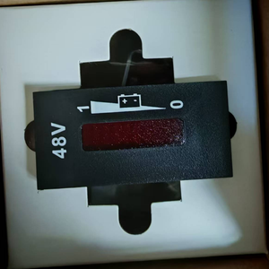 Compteur de décharge de batterie CURTIS 48V 906D48BWBANV - Product Image 5