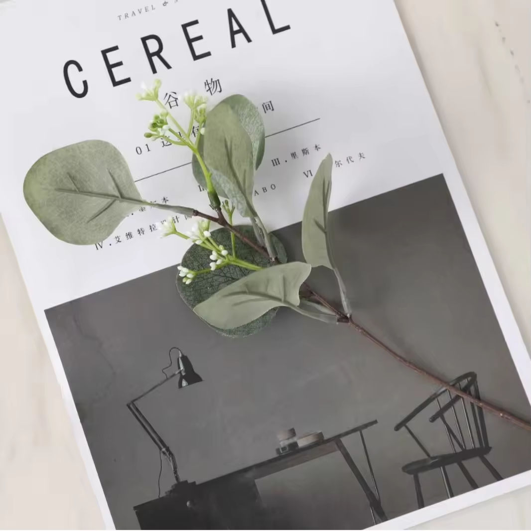 8.5-inch round leaves with fruit