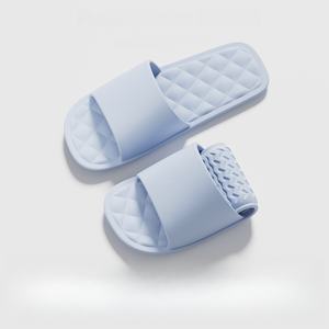 Chanclas de Interior Más Vendidas - Ligeras, Acolchadas, Estilo Hotel, Antideslizantes, Antiolor, Duraderas, de PVC Tejido, de Alta Calidad - Product Image 3