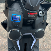 Vitesse maximale 95 km/h 150CC grande puissance scooter à essence 1 cylindre 4 temps moteur de refroidissement par air avec frein à disque/tambour